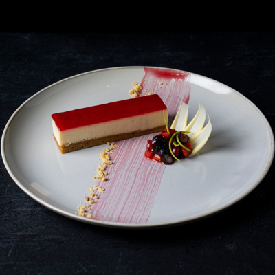 65842030-monodesserts-blackberry-cheesecake-detail-2.png