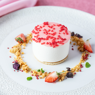 sfeerfoto-65811502-strawberry-cheesecake.png