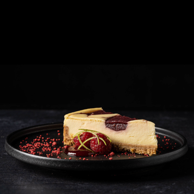 sfeerfoto-82243423-cheesecake-raspberry.png