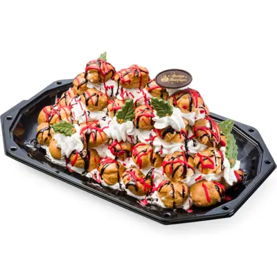 25912739-showstuk-profiterol-christmas-xxl.jpg