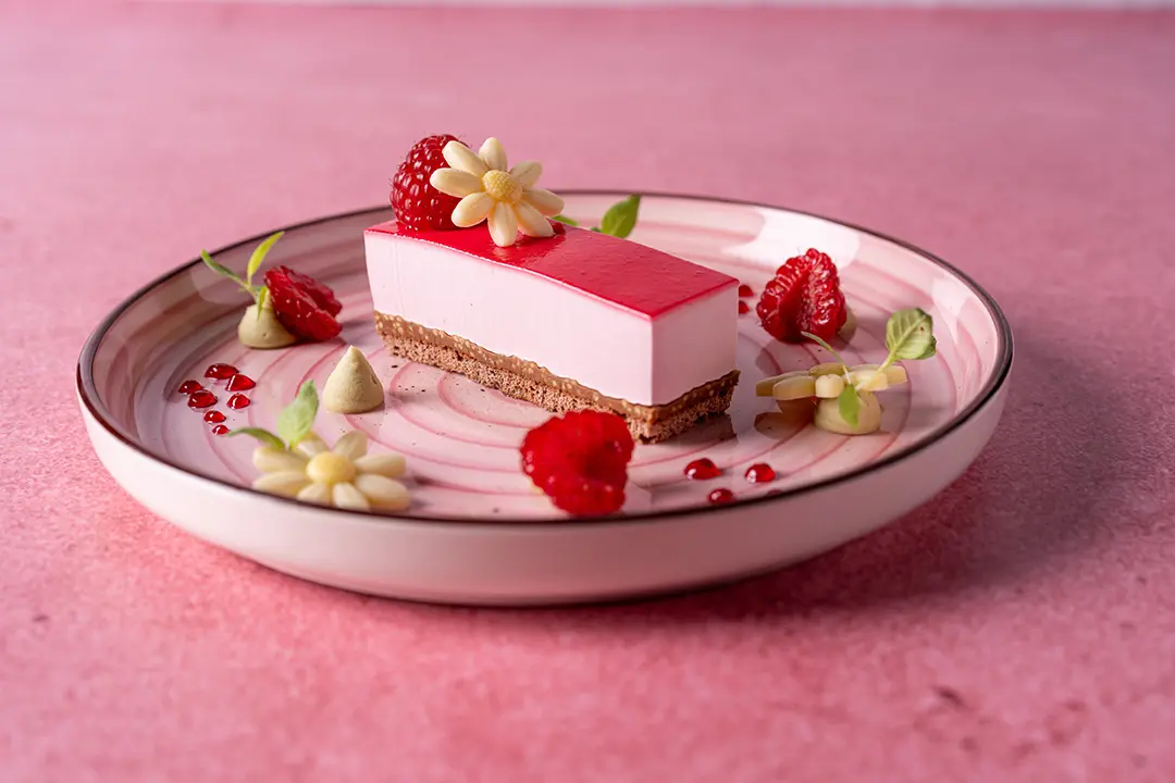 Coupe Raspberry Flower